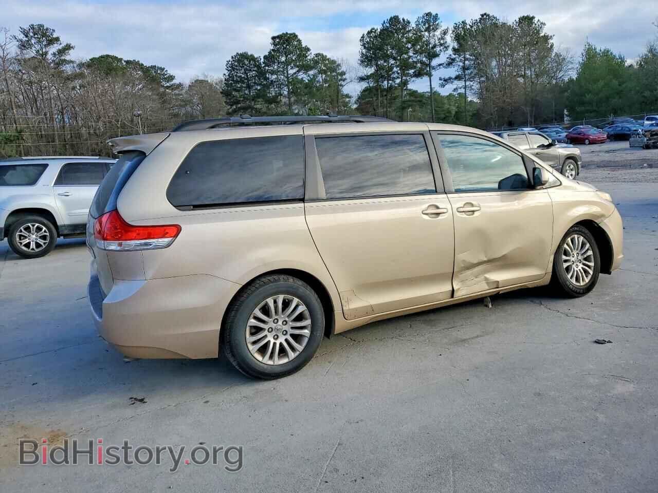 2012 TOYOTA All Models - VIN: 5TDYK3DC5CS255490 - Фото 3