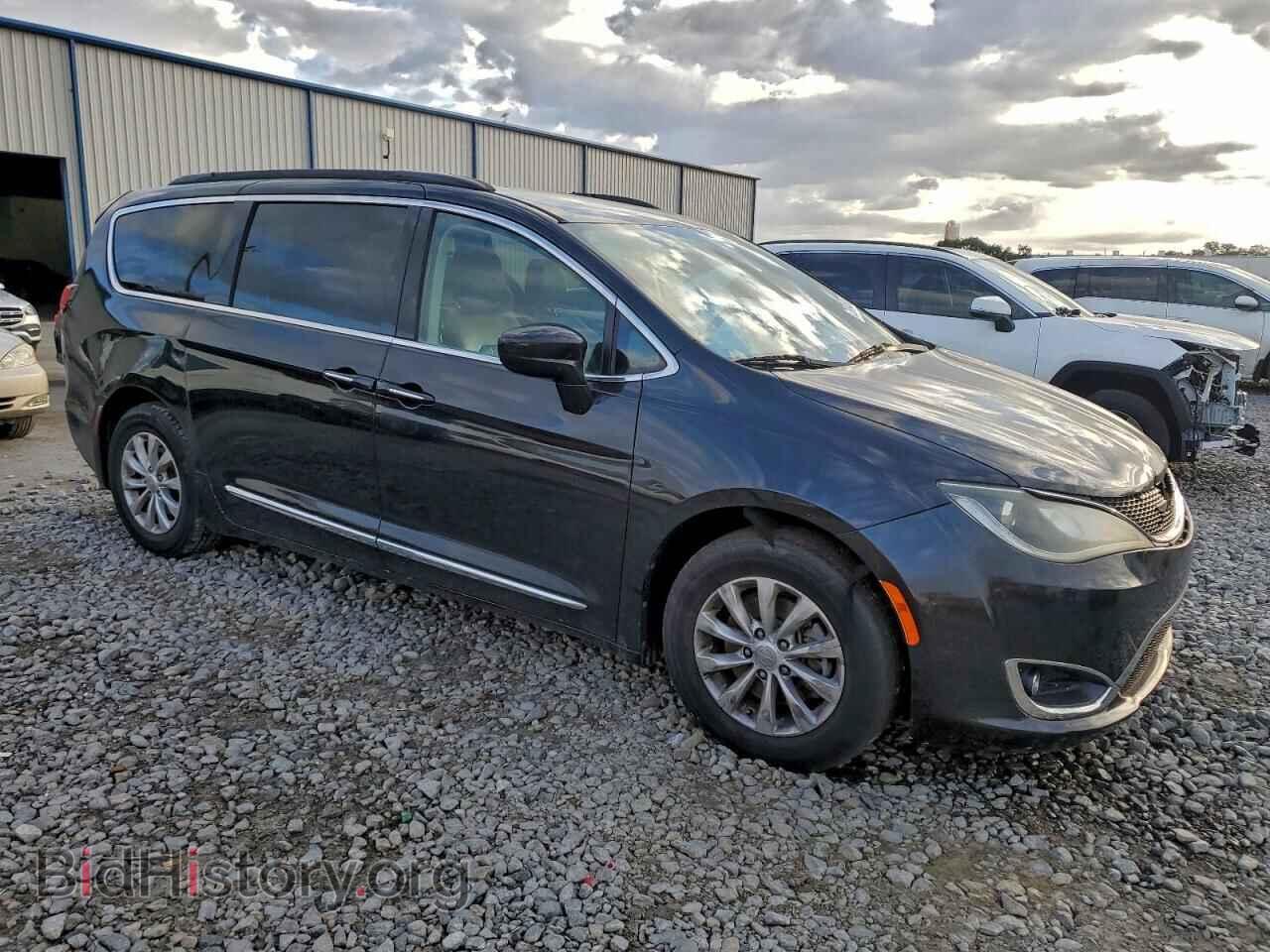 2017 CHRYSLER PACIFICA - VIN: 2C4RC1BG8HR524724 - Фото 4