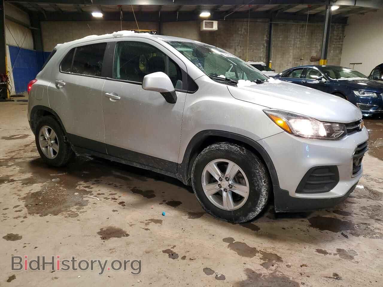 2019 CHEVROLET TRAX - VIN: 3GNCJKSB3KL208682 - Фото 4