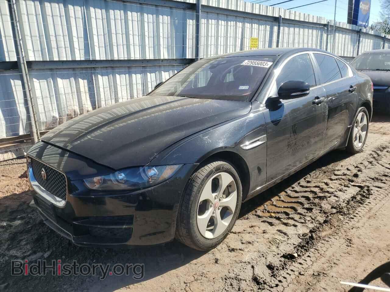 Photo SAJAR4BG7HA950455 - JAGUAR XE 2017
