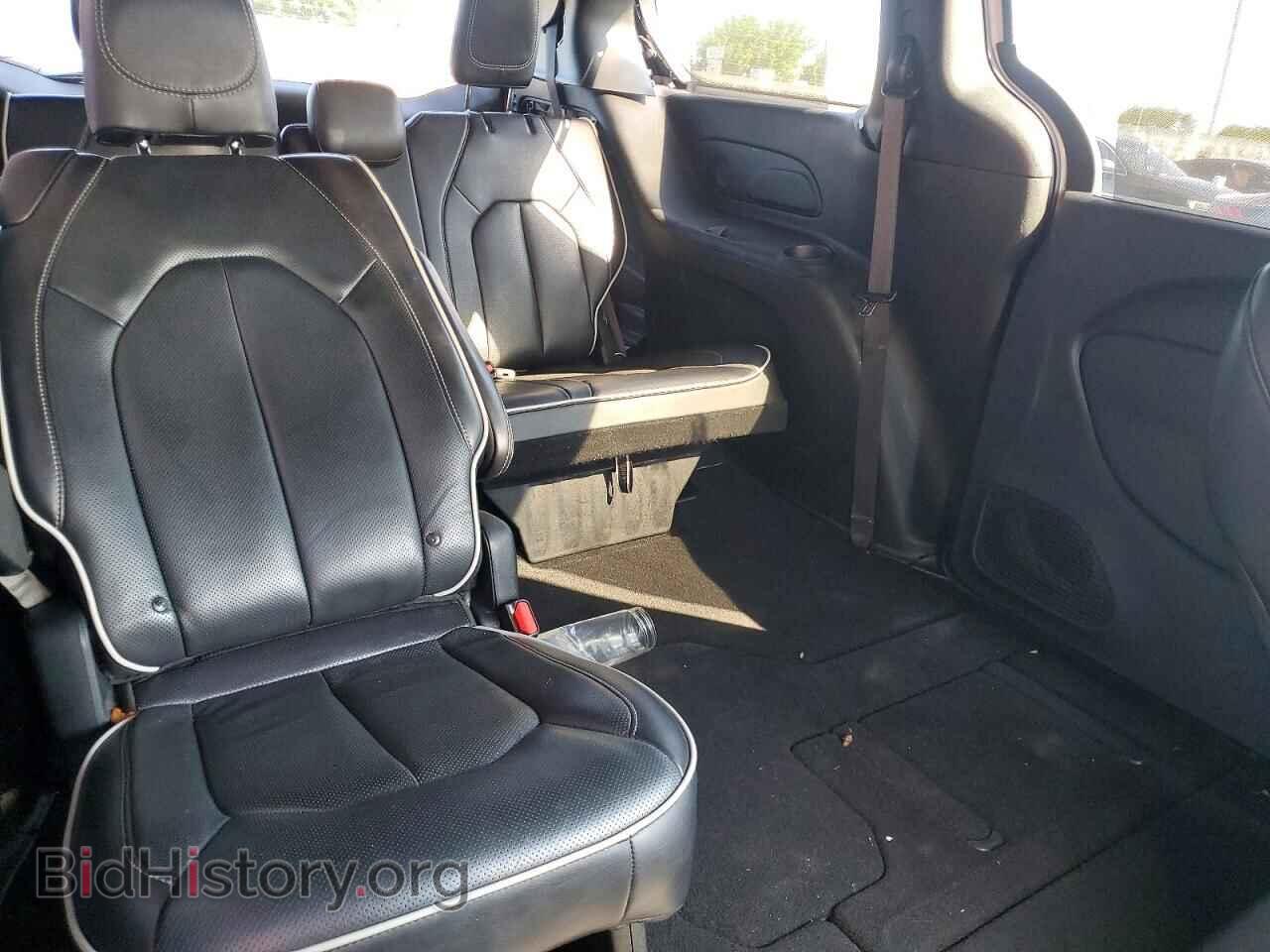 2025 Chrysler PACIFICA (VIN 2C4RC1GG3SR547716) — photo 11 of 13