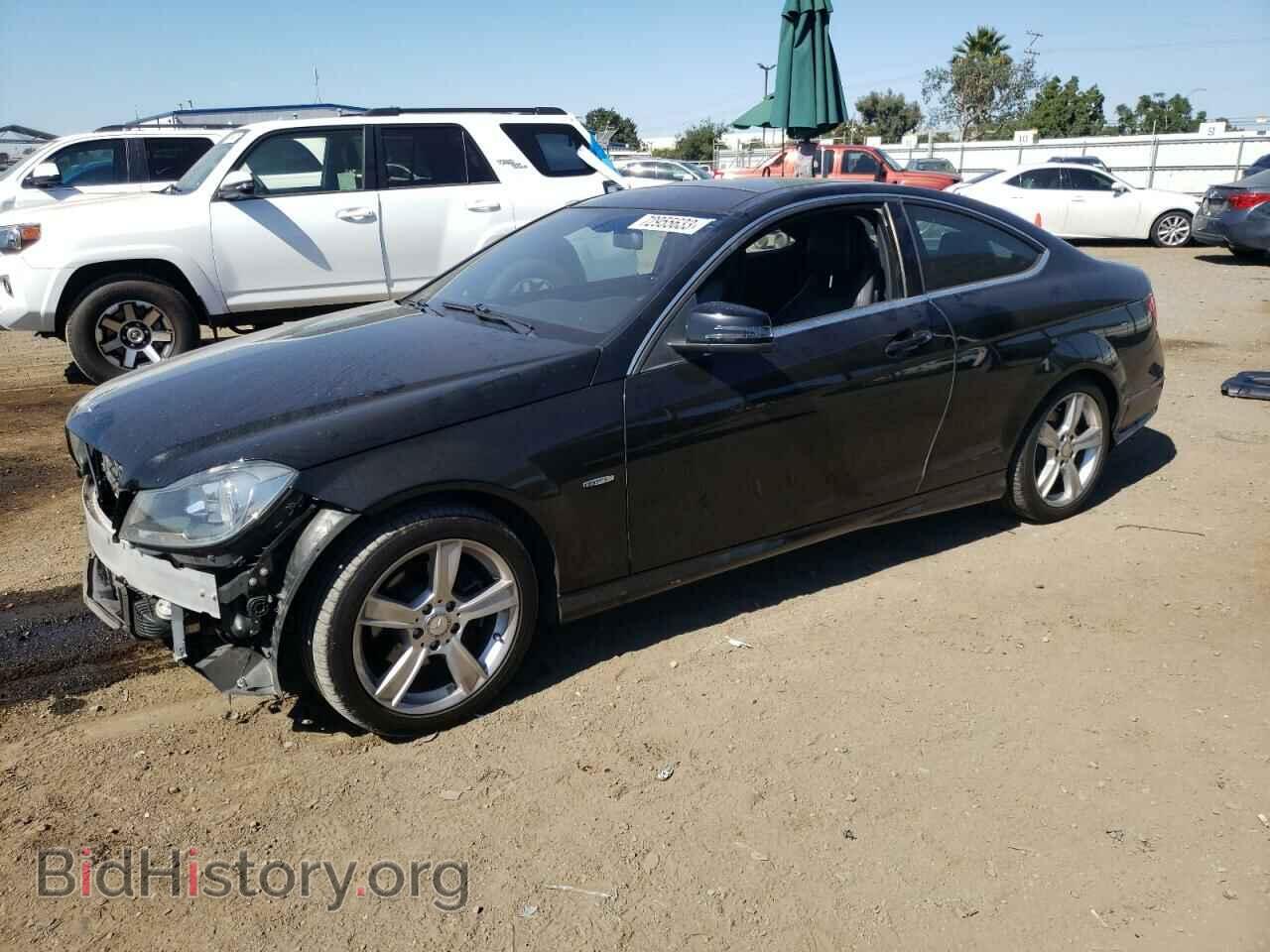 Фотография WDDGJ4HB1CF893814 - MERCEDES-BENZ C-CLASS 2012