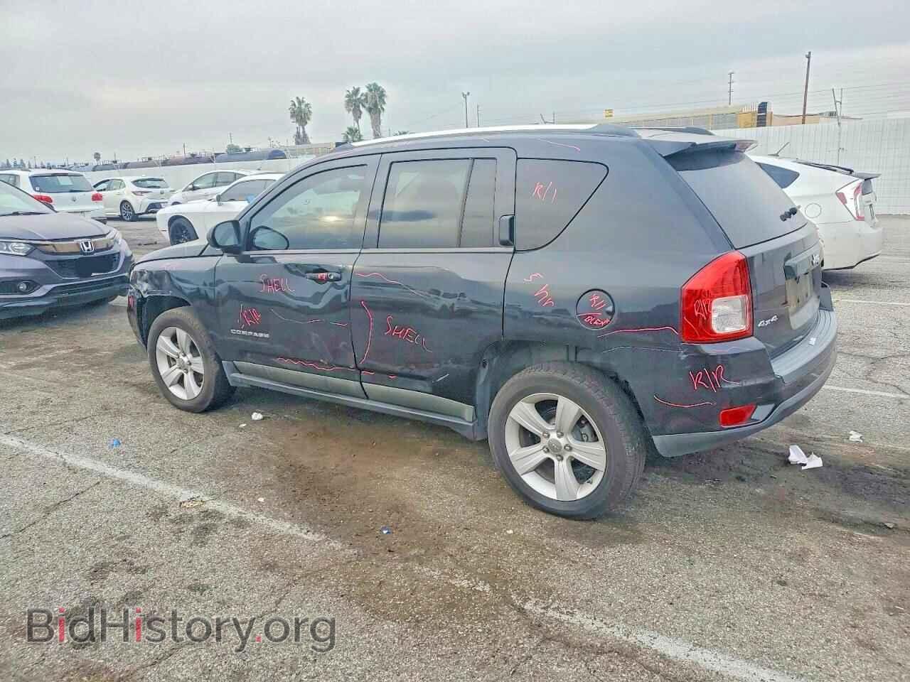 2011 JEEP COMPASS - VIN: 1J4NF1FB3BD154694 - Фото 2