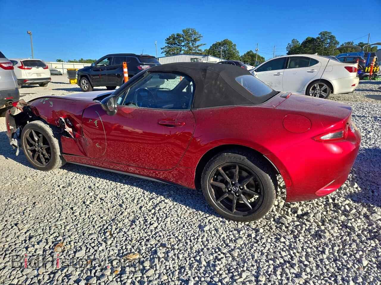 2020 Mazda MX5 (VIN JM1NDAB76L0417332) — photo 2 of 12