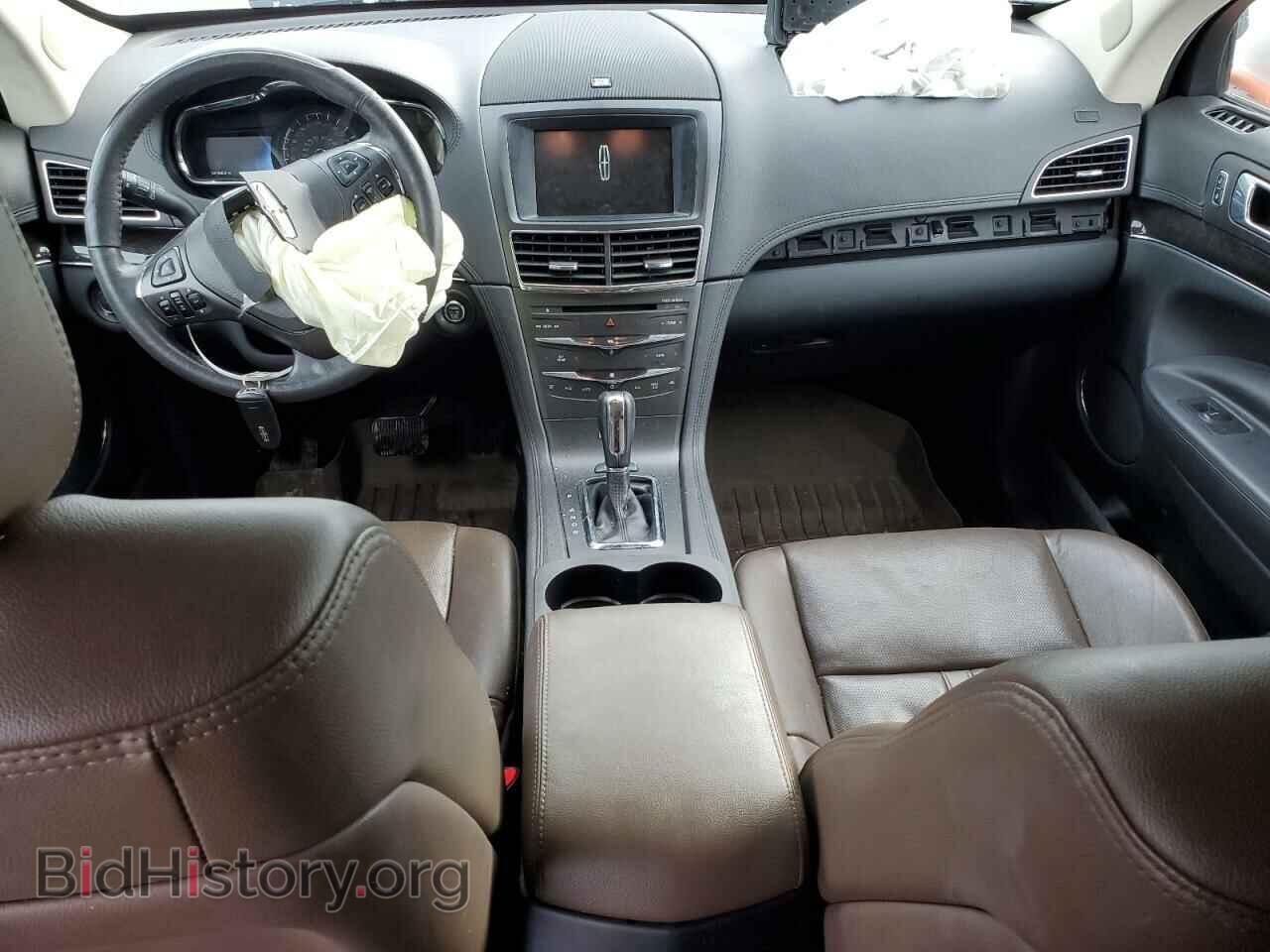 2015 LINCOLN MKT - VIN: 2LMHJ5AT1FBL04256 - Фото 8