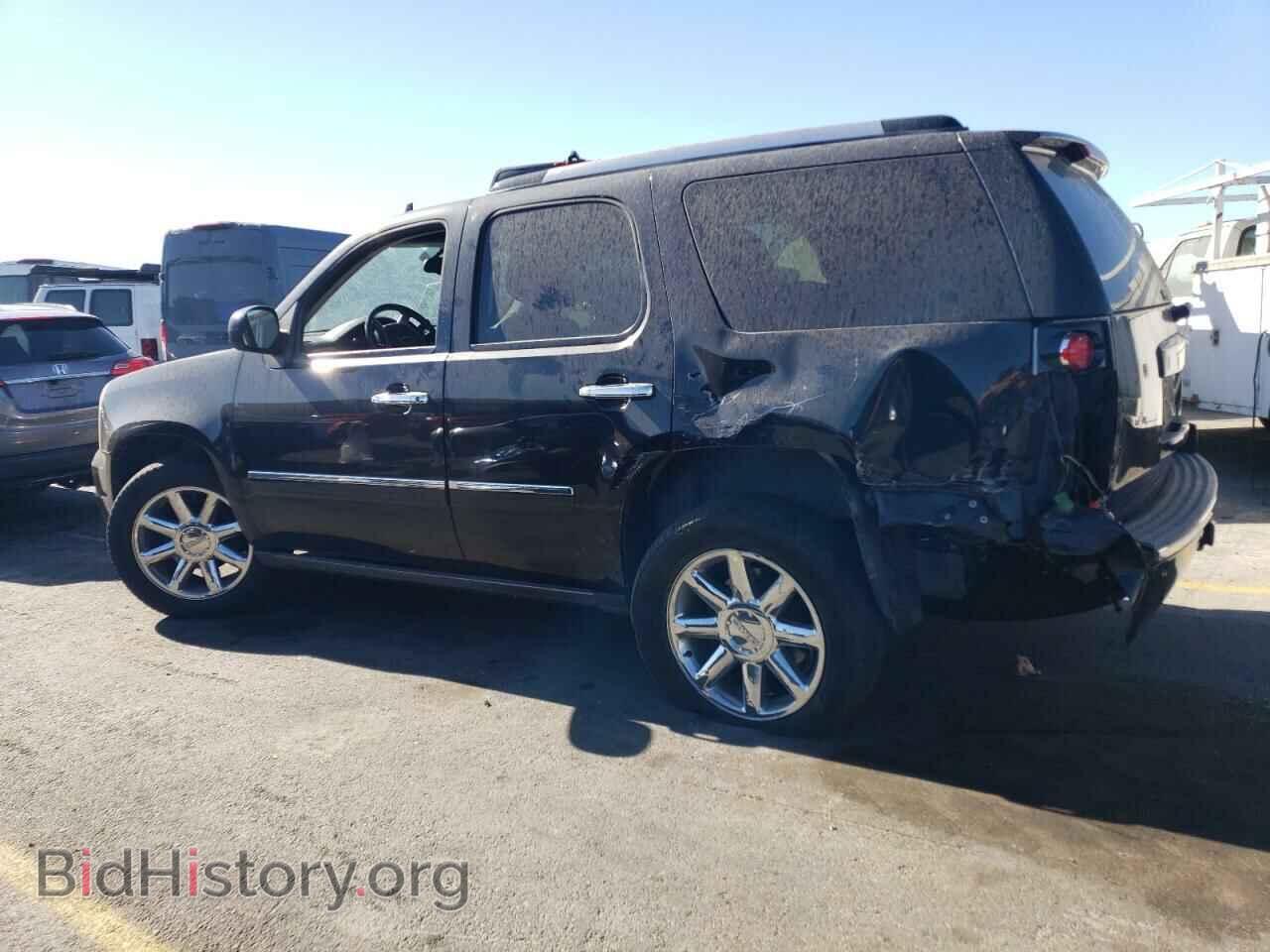 2011 GMC YUKON - VIN: 1GKS2EEF6BR137914 - Фото 2