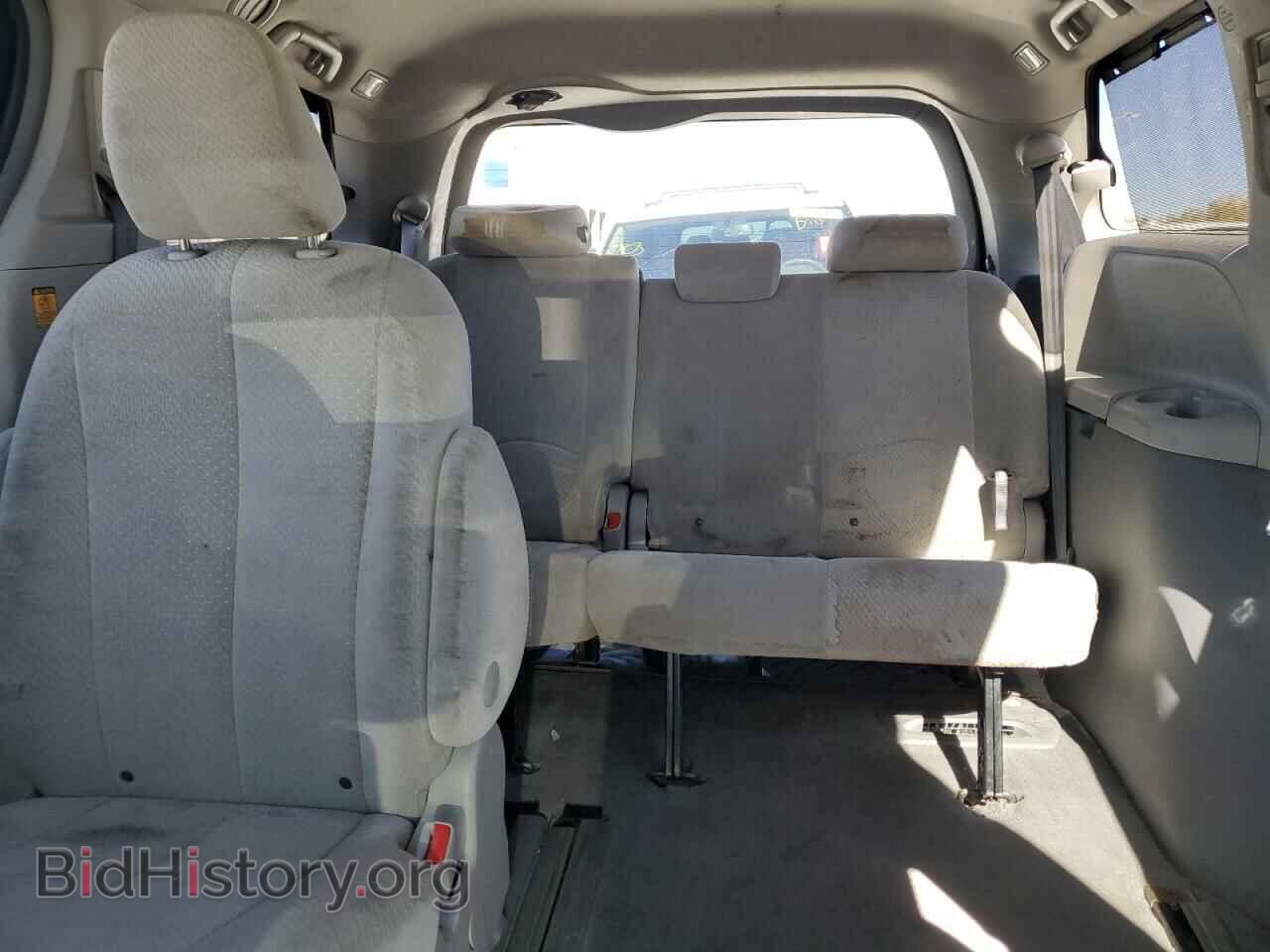 2011 TOYOTA All Models - VIN: 5TDKK3DC0BS065679 - Фото 10