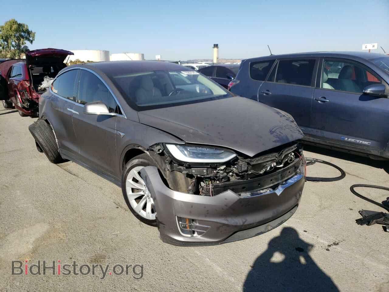 2017 TESLA MODEL X - VIN: 5YJXCDE26HF060966 - Фото 4