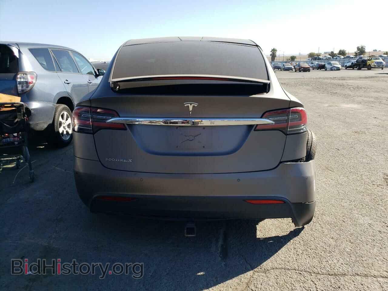 2017 TESLA MODEL X - VIN: 5YJXCDE26HF060966 - Фото 6
