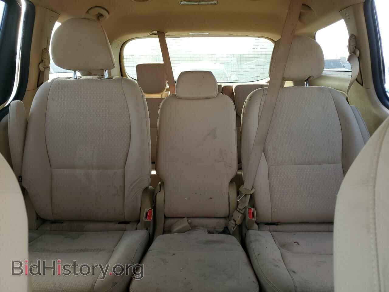 2016 KIA All Models - VIN: KNDMB5C13G6143352 - Фото 10
