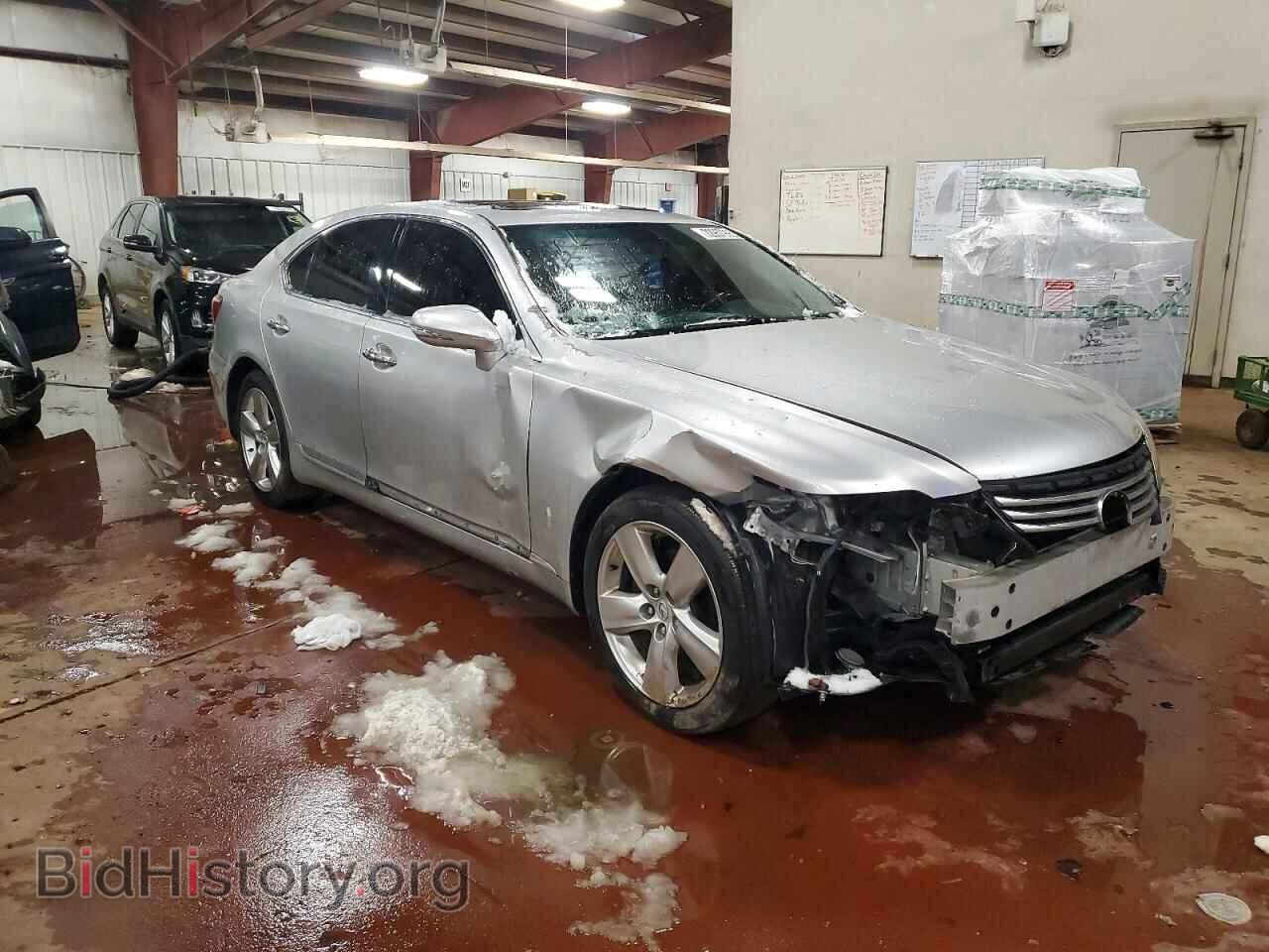 2011 LEXUS LS460 - VIN: JTHBL5EF7B5106945 - Photo 4