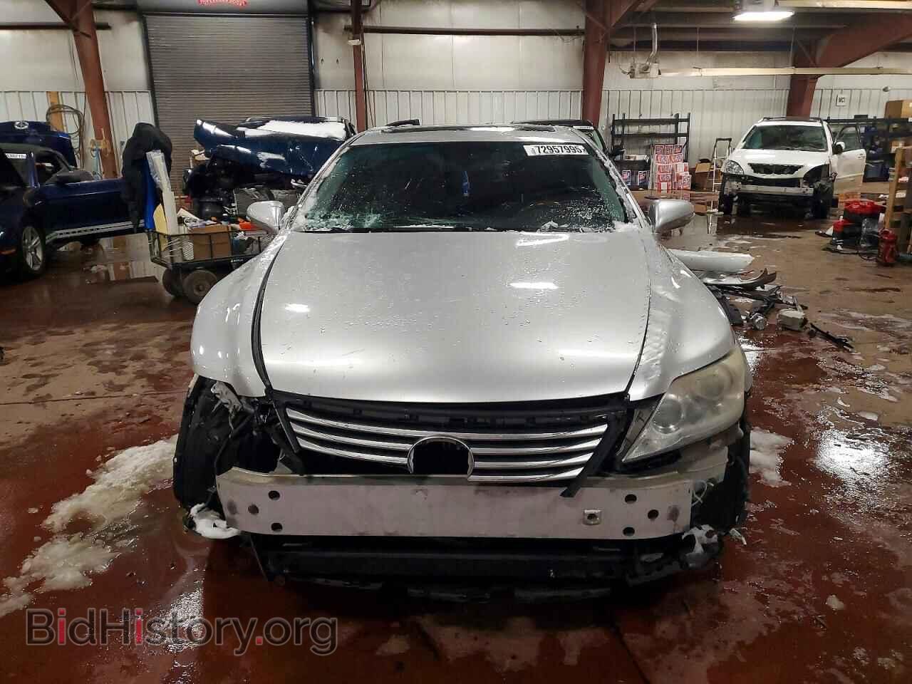 2011 LEXUS LS460 - VIN: JTHBL5EF7B5106945 - Photo 5