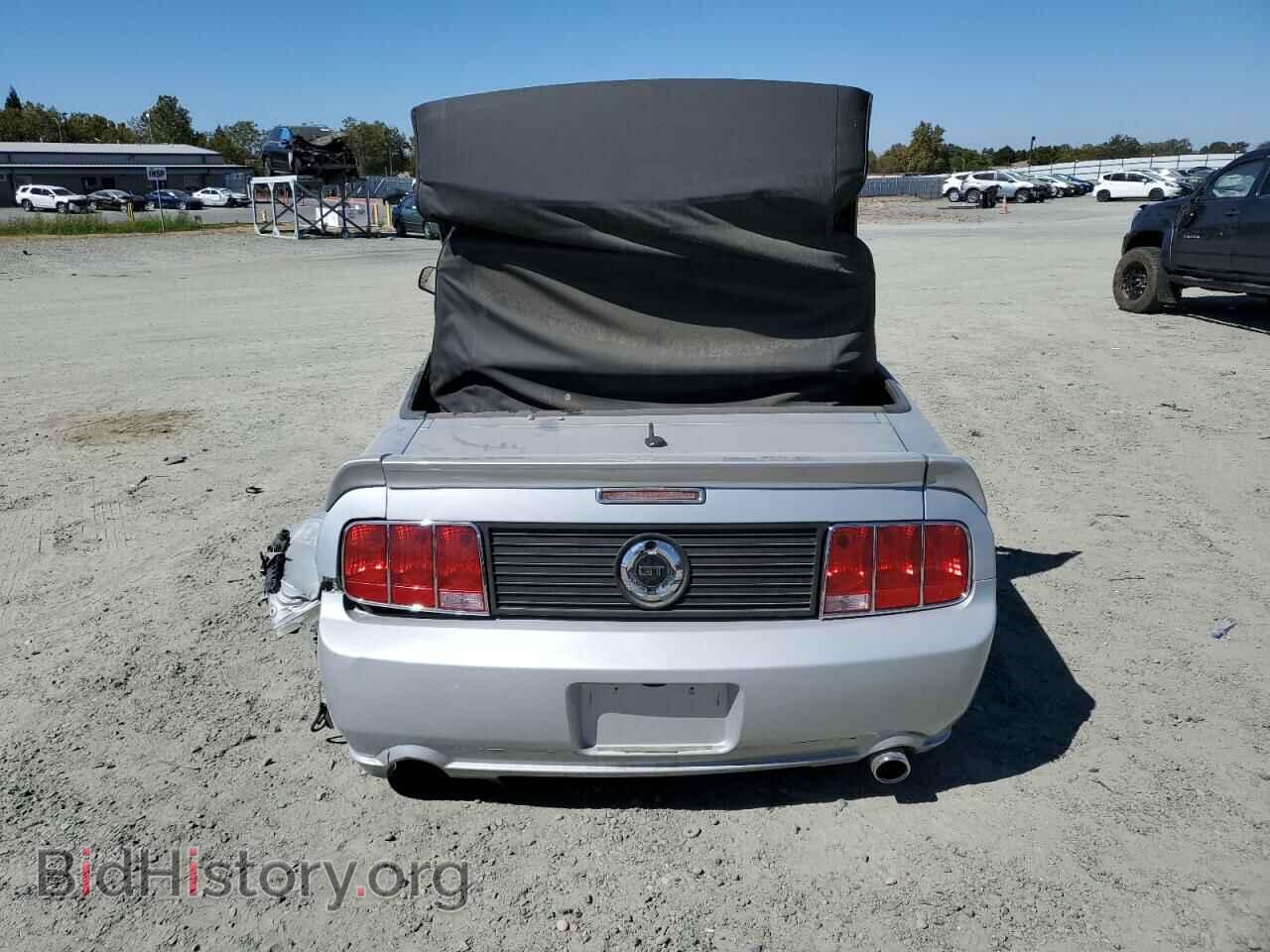 2006 FORD MUSTANG - VIN: 1ZVFT85H565230074 - Фото 6