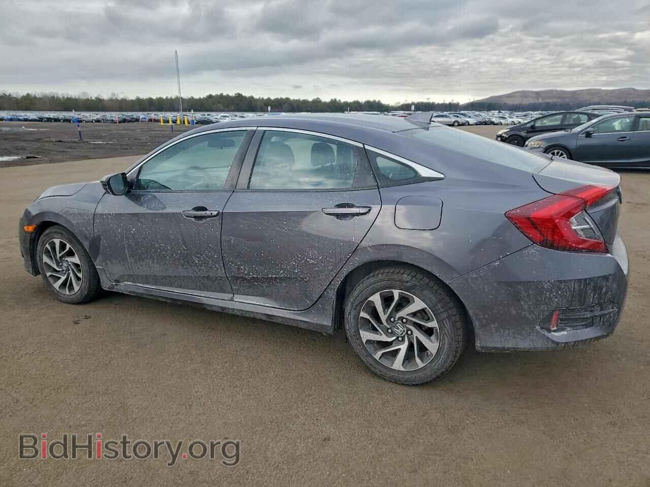 2017 HONDA CIVIC - VIN: 19XFC2F73HE207891 - Фото 2