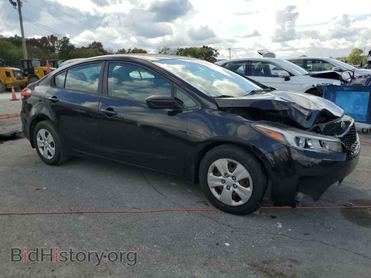 2017 KIA FORTE - VIN: 3KPFK4A7XHE035607 - Фото 4