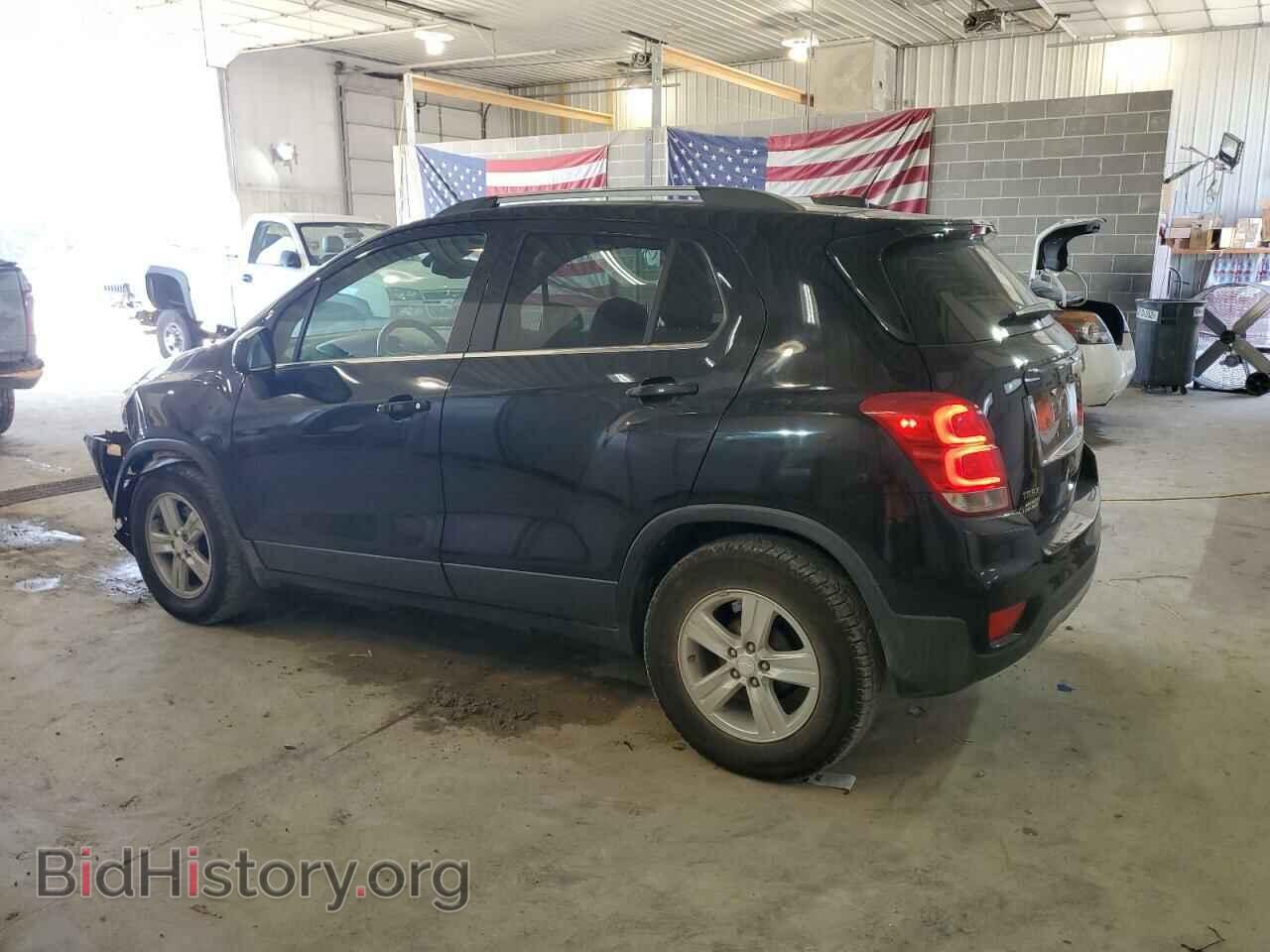 2017 CHEVROLET TRAX - VIN: 3GNCJLSB8HL182255 - Фото 2