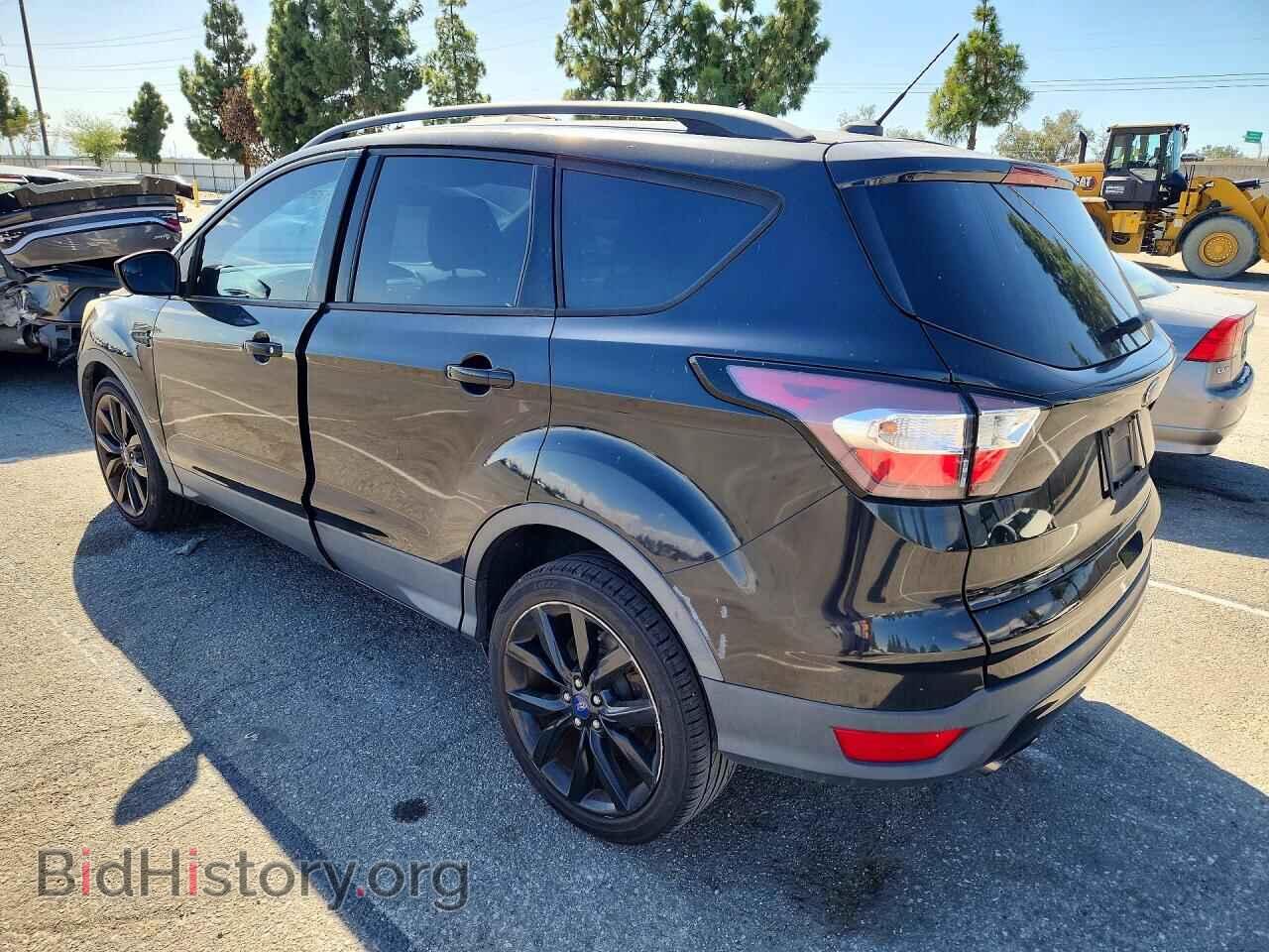 2017 FORD ESCAPE - VIN: 1FMCU0GD5HUD93777 - Photo 2