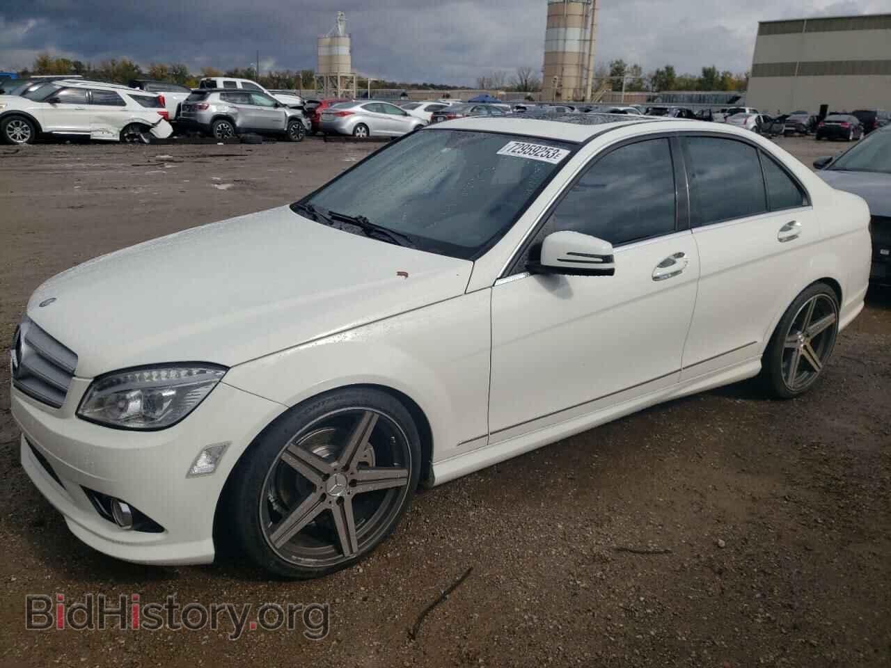 Photo WDDGF8BB6AR107096 - MERCEDES-BENZ C-CLASS 2010
