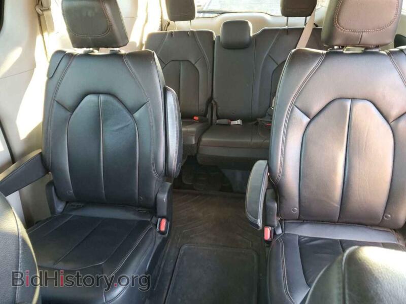 2017 Chrysler PACIFICA (VIN 2C4RC1BG5HR642164) — фото 10 из 13