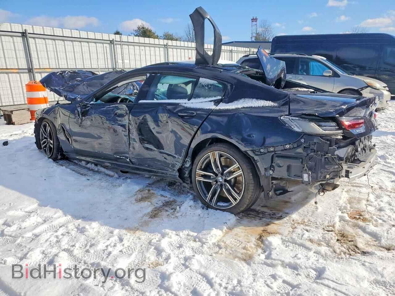 2021 BMW 8 SERIES - VIN: WBAGV4C01MCG66324 - Фото 2