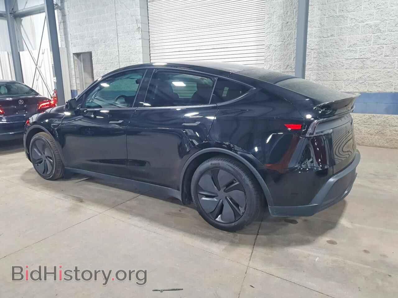 2026 TESLA MODEL Y - VIN: 7SAYGDEE8TA625813 - Фото 2