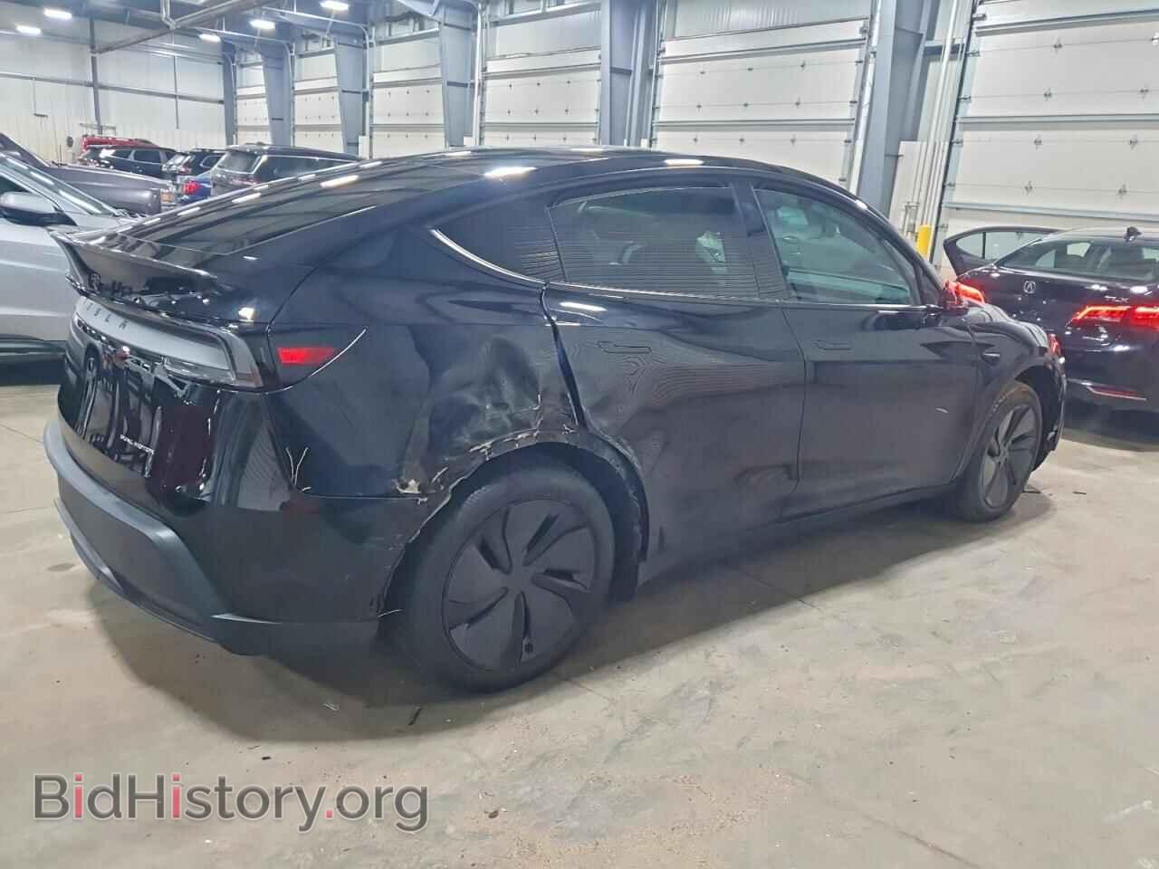 2026 TESLA MODEL Y - VIN: 7SAYGDEE8TA625813 - Фото 3