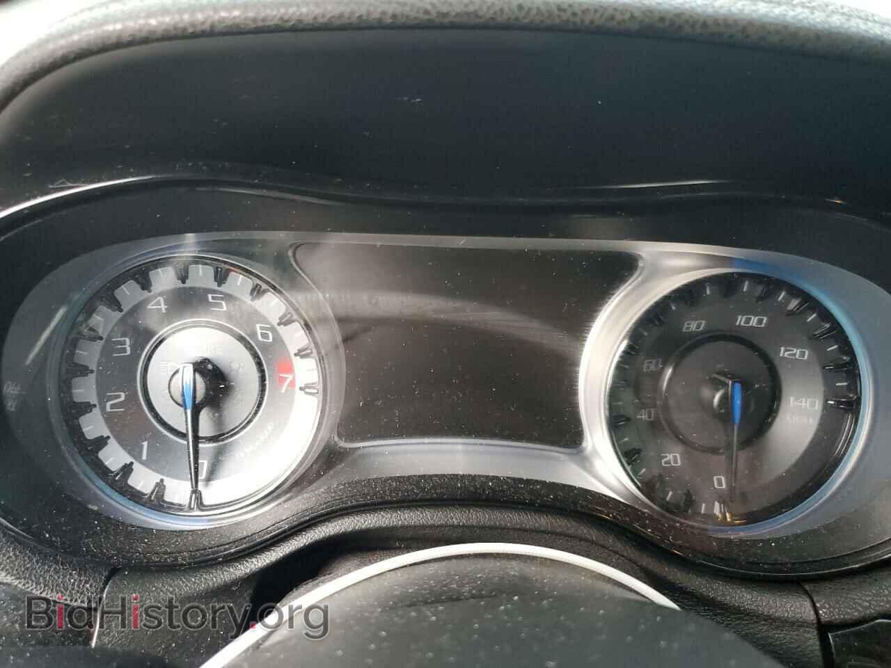 2018 CHRYSLER 300 - VIN: 2C3CCAGG3JH278731 - Фото 9