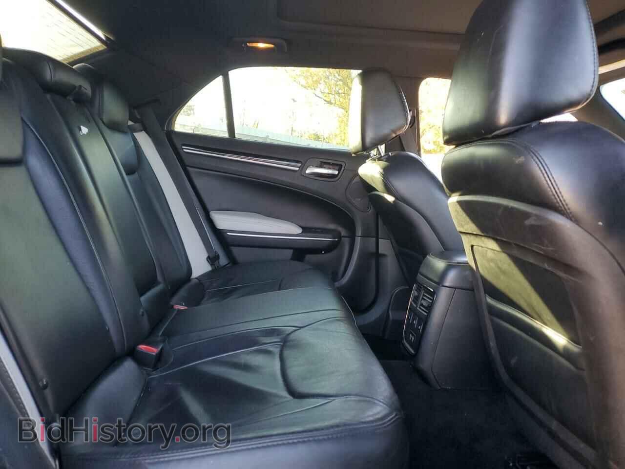 2018 CHRYSLER 300 - VIN: 2C3CCAGG3JH278731 - Фото 10