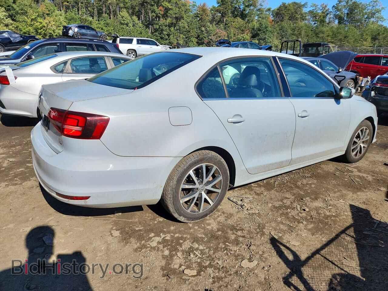 2017 VOLKSWAGEN JETTA - VIN: 3VWDB7AJ3HM233274 - Photo 3