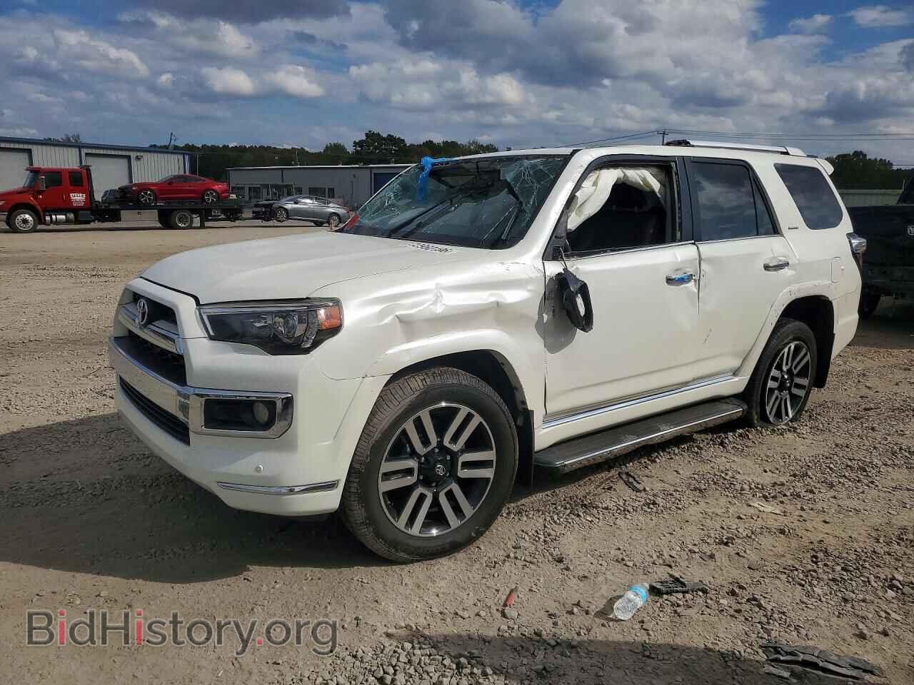 Фотография JTEBU5JRXJ5508712 - TOYOTA 4RUNNER 2018