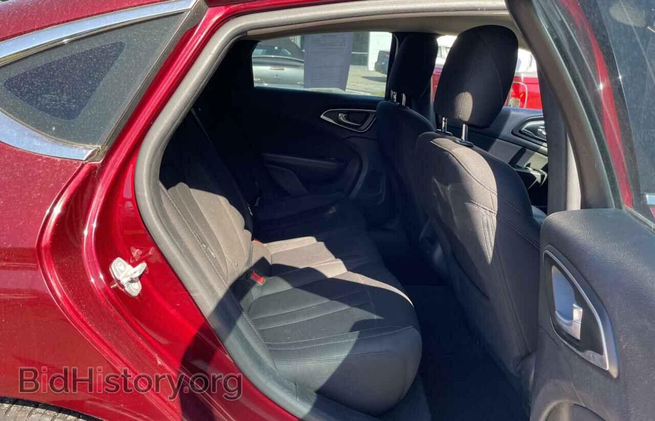 2015 CHRYSLER 200 - VIN: 1C3CCCAB5FN632871 - Фото 6