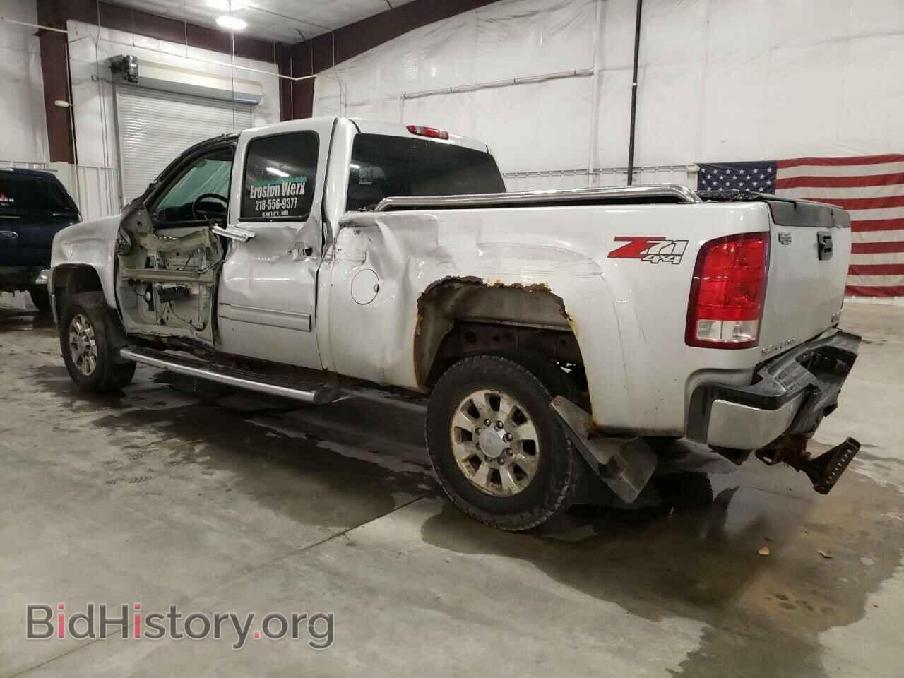 2011 GMC SIERRA - VIN: 1GT120C82BF156380 - Фото 2