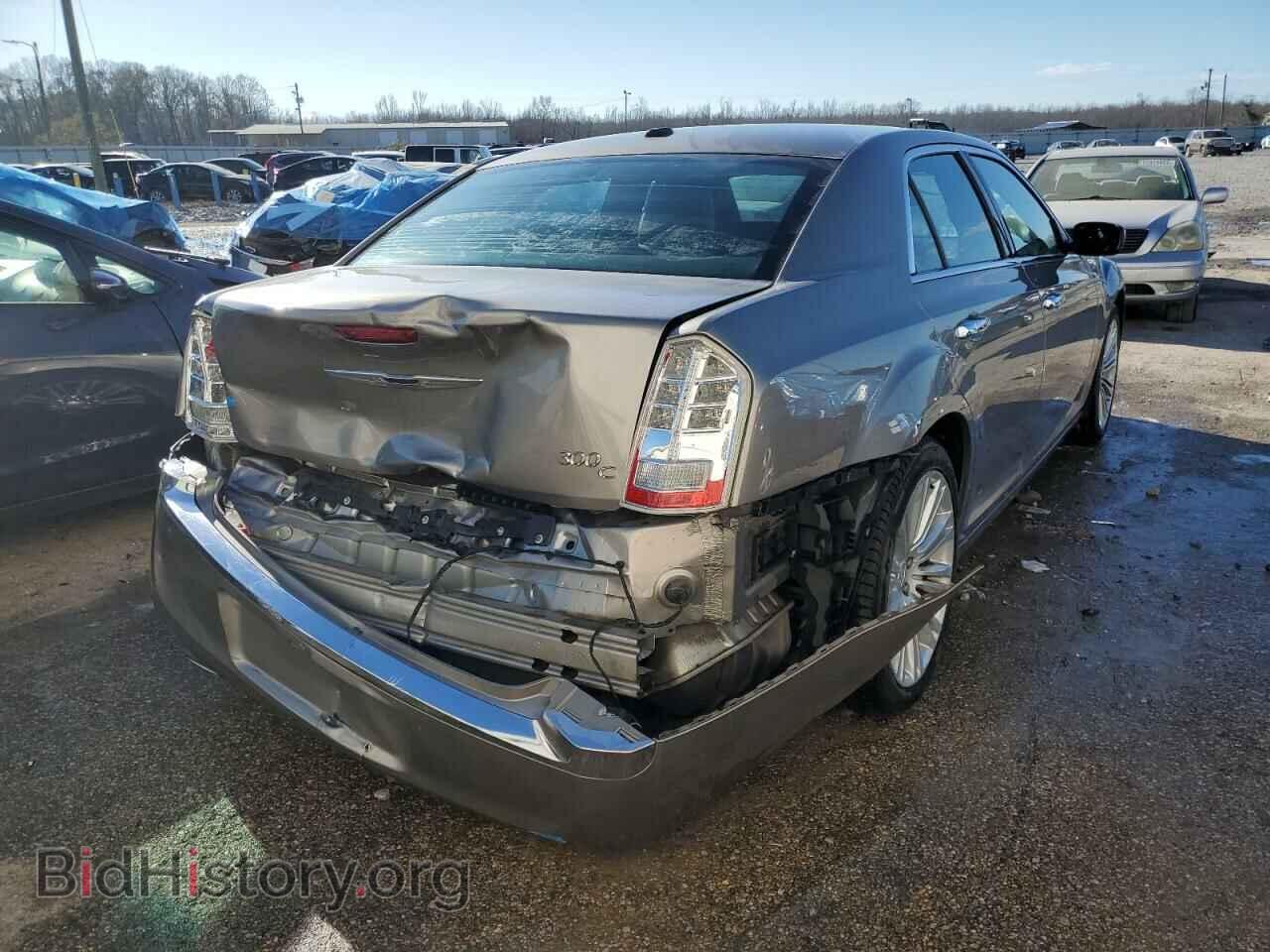 2014 CHRYSLER 300 - VIN: 2C3CCAETXEH323721 - Фото 3