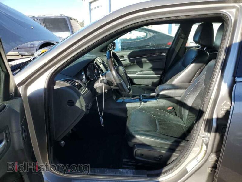 2014 Chrysler 300 (VIN 2C3CCAETXEH323721) — фото 7 из 12