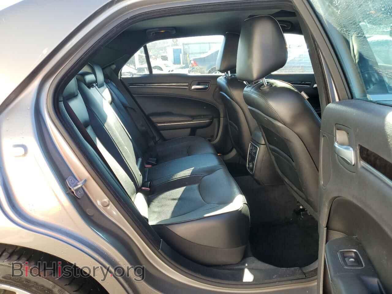 2014 CHRYSLER 300 - VIN: 2C3CCAETXEH323721 - Фото 10