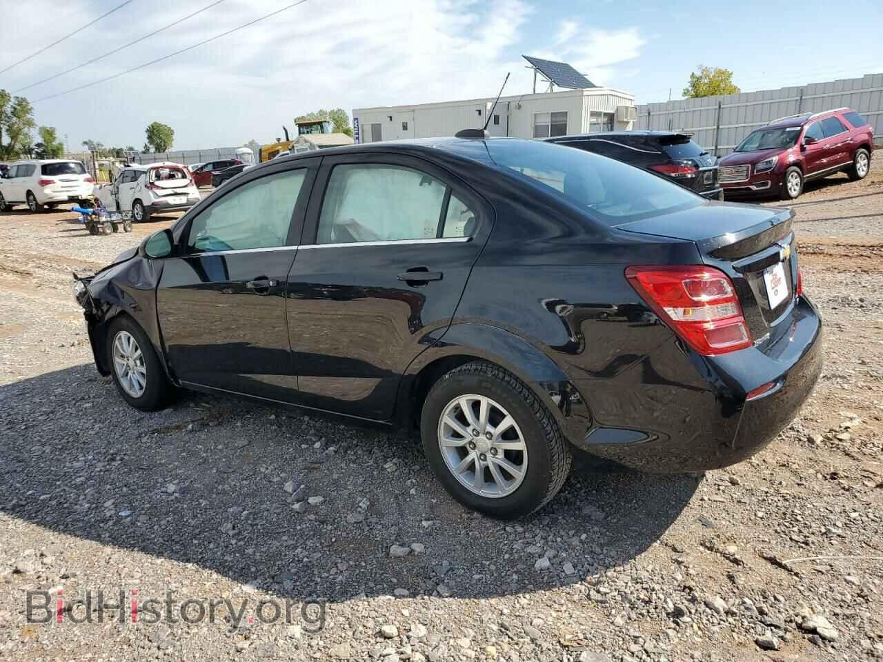 2018 CHEVROLET SONIC - VIN: 1G1JD5SH7J4128490 - Фото 2