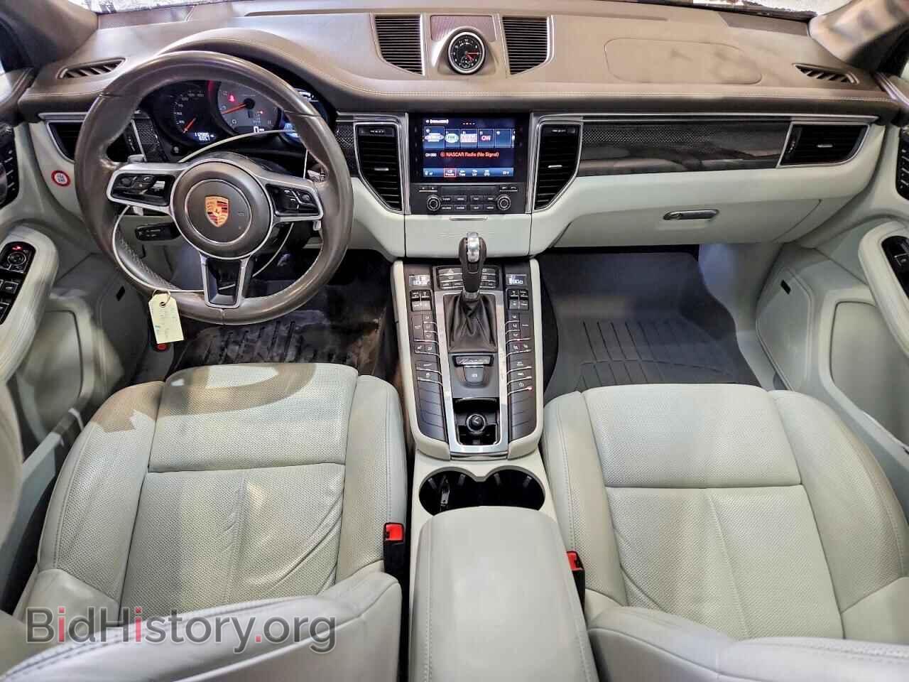 2017 PORSCHE MACAN - VIN: WP1AB2A56HLB16445 - Фото 8