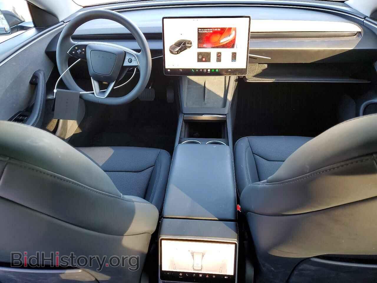 2024 Tesla MODEL 3 (VIN 5YJ3E1EA4RF835118) — фото 8 из 12