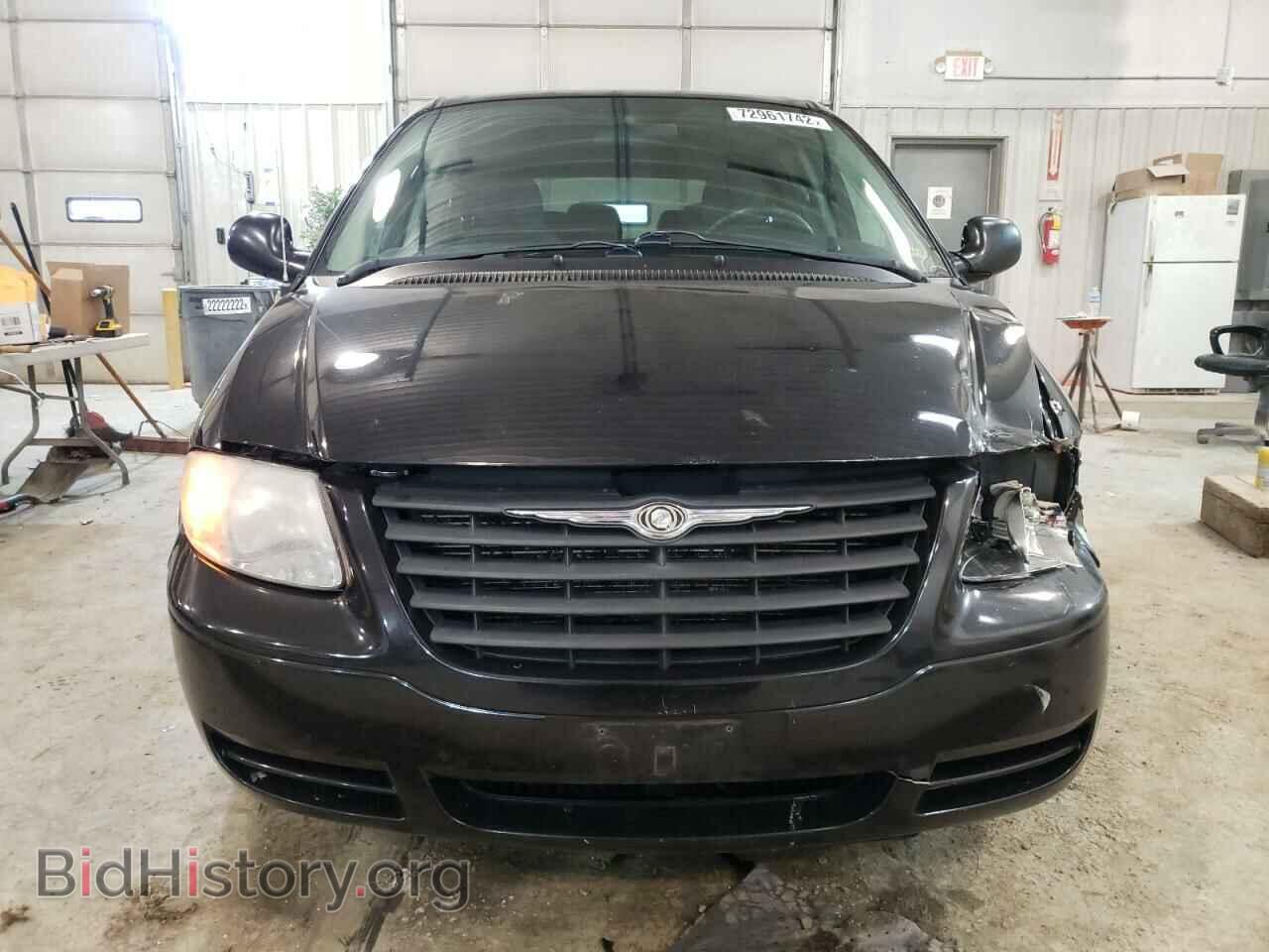 2006 CHRYSLER MINIVAN - VIN: 1A4GP45R76B755534 - Фото 5