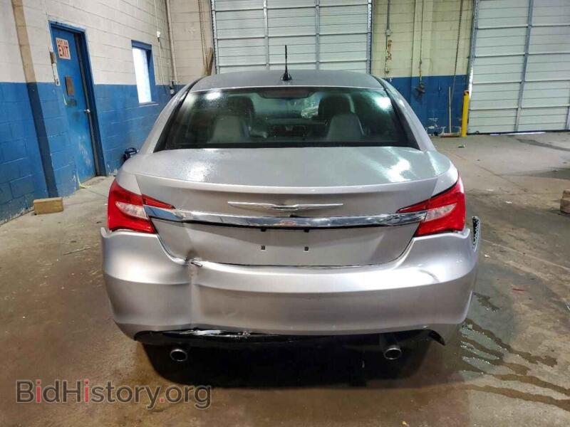 2013 Chrysler 200 (VIN 1C3CCBCG7DN570857) — photo 6 of 14