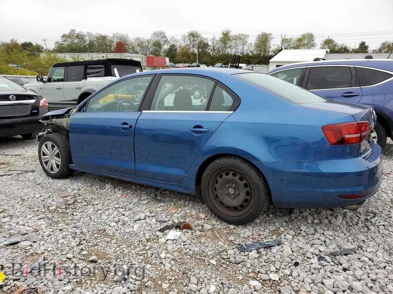 2017 VOLKSWAGEN JETTA - VIN: 3VW167AJ2HM411358 - Photo 2