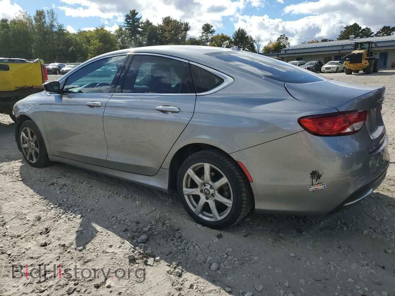 2015 CHRYSLER 200 - VIN: 1C3CCCAB4FN604382 - Фото 2