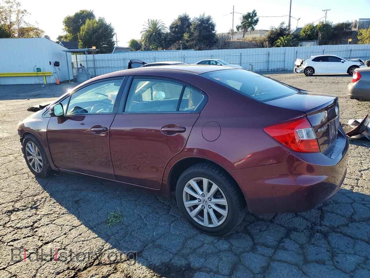 2012 Honda CIVIC (VIN 2HGFB2F97CH543417) — photo 2 of 15