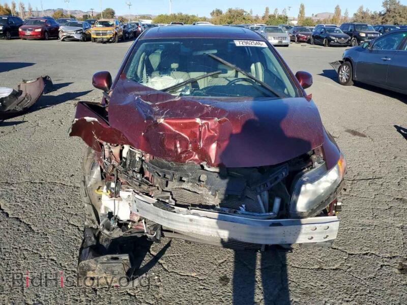 2012 Honda CIVIC (VIN 2HGFB2F97CH543417) — photo 5 of 15