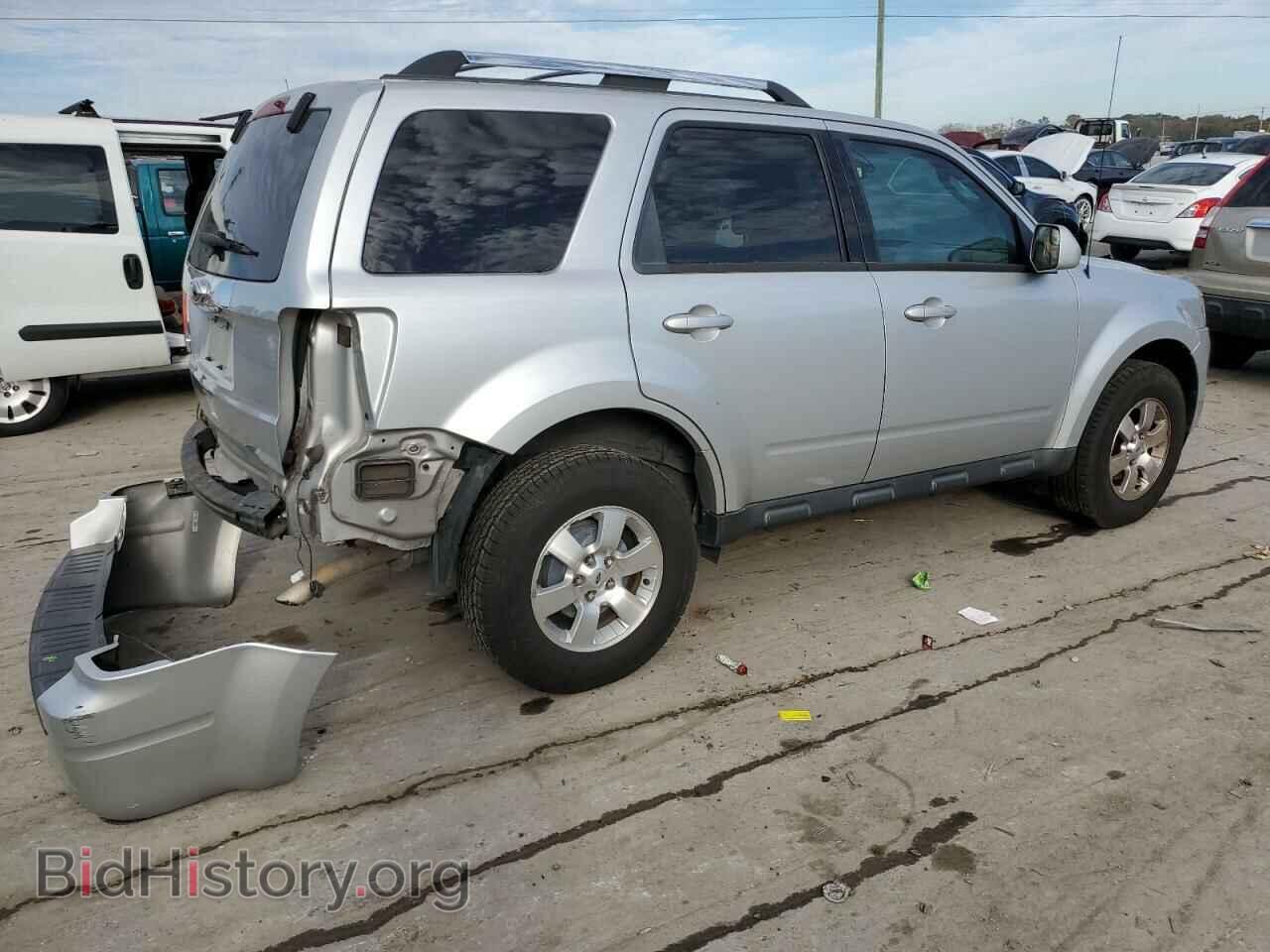 2011 FORD ESCAPE - VIN: 1FMCU0E72BKA12547 - Фото 3