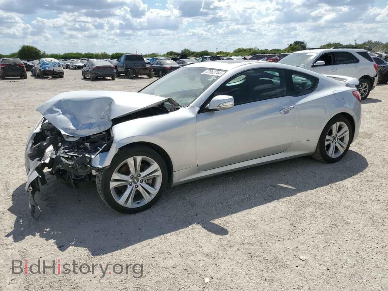 Photo KMHHU6KH6BU048560 - HYUNDAI GENESIS 2011