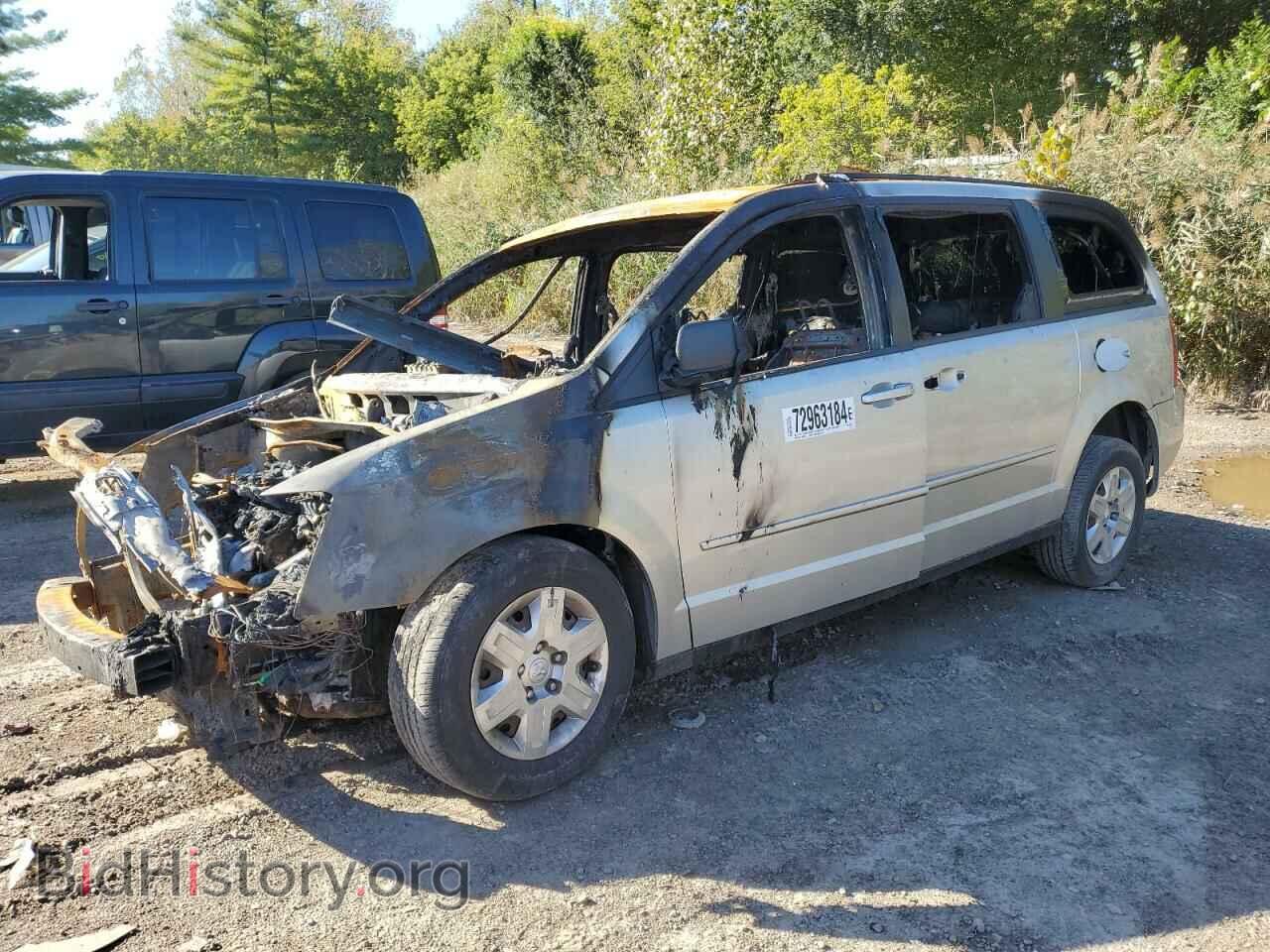 Photo 2D4RN4DE6AR222266 - DODGE CARAVAN 2010