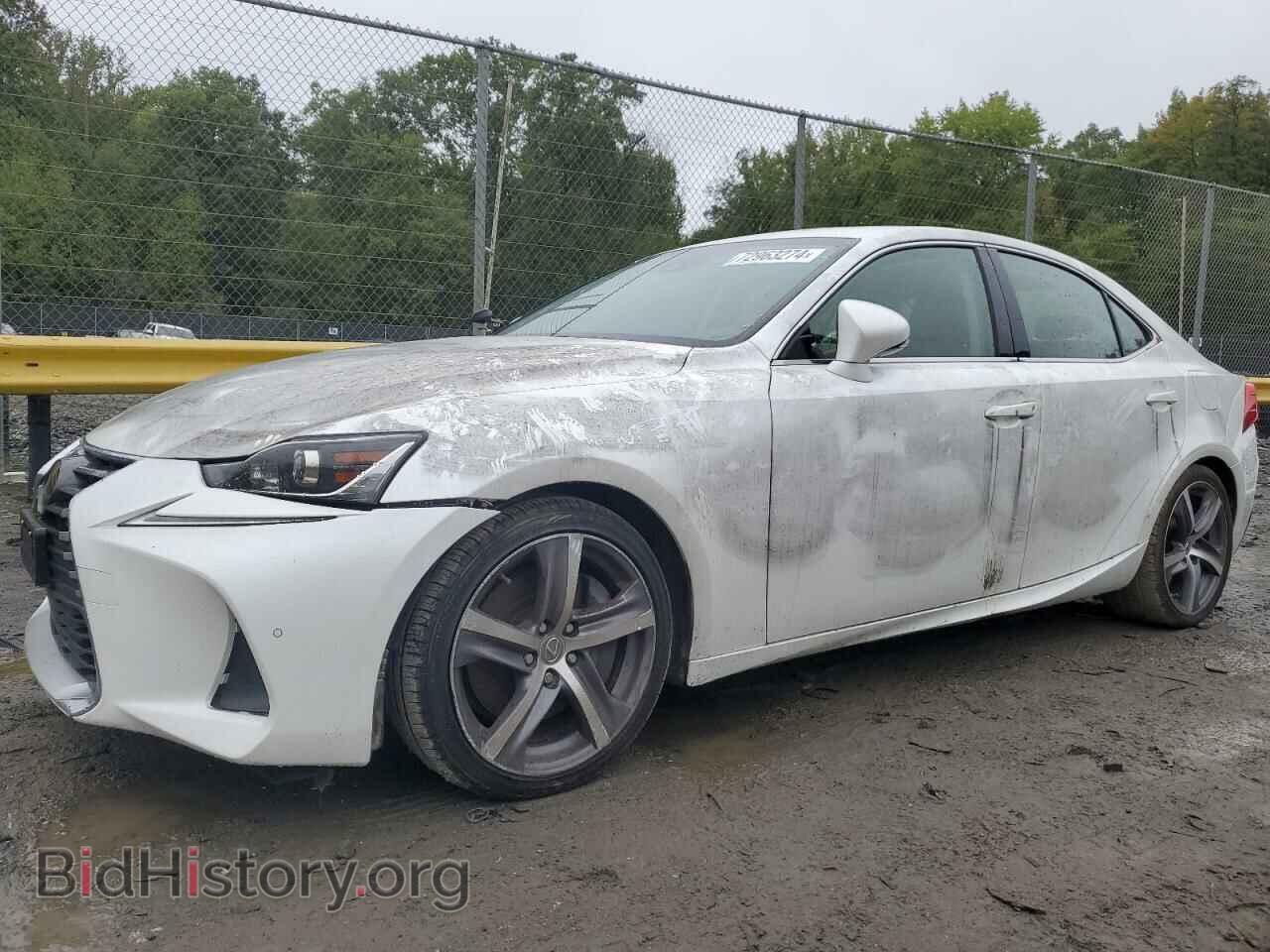 Photo JTHBA1D21J5062212 - LEXUS IS 2018