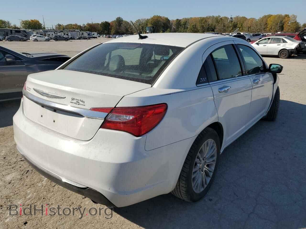 2013 CHRYSLER 200 - VIN: 1C3CCBCG4DN614863 - Photo 3