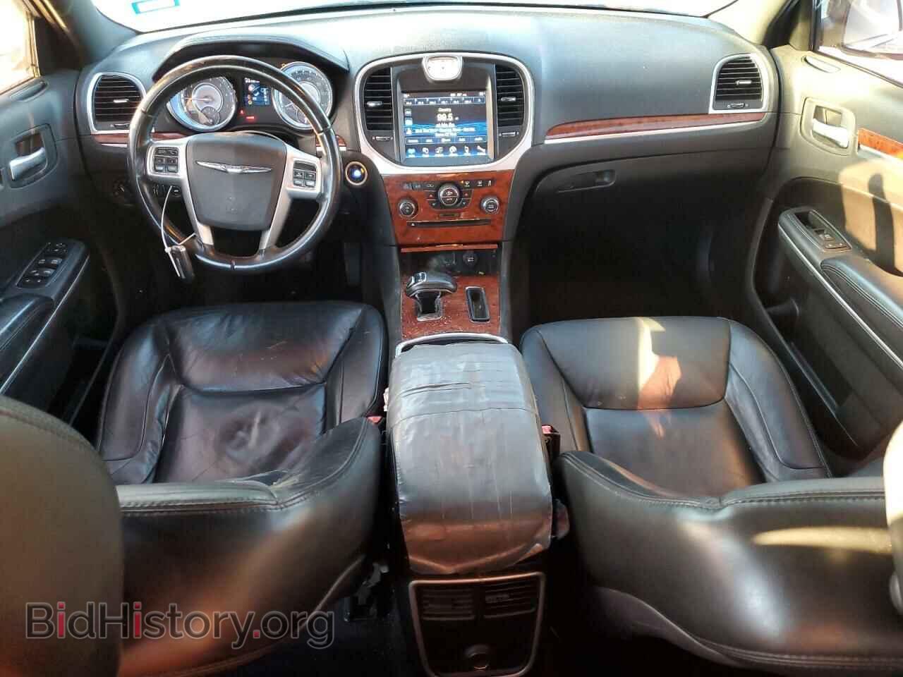 2013 CHRYSLER 300 - VIN: 2C3CCAAG3DH551101 - Фото 8